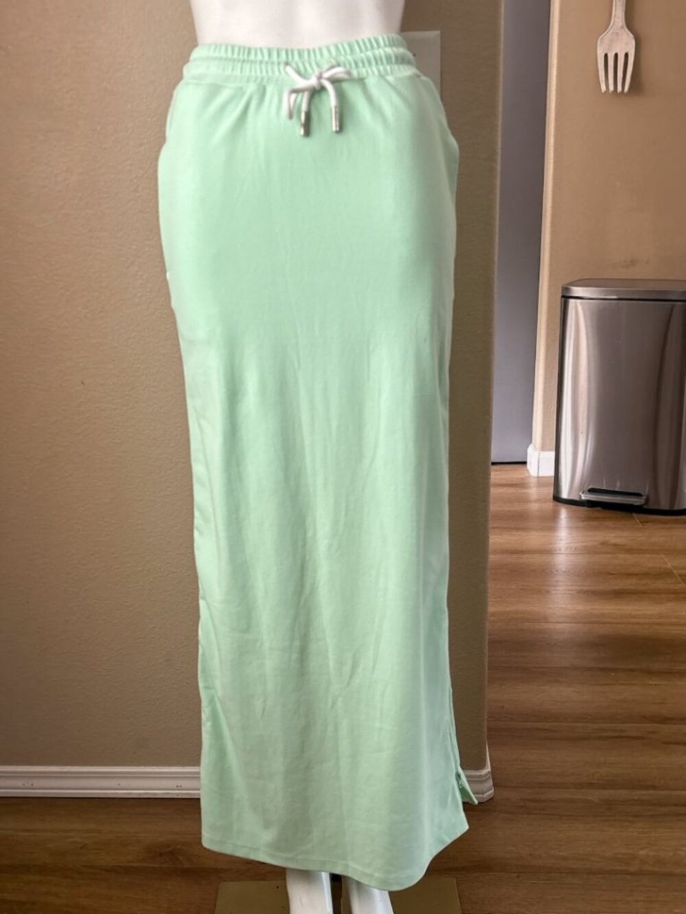Aleeza Paris Mint Green Drawstring Maxi Column Skirt Size S Side Zip Slit